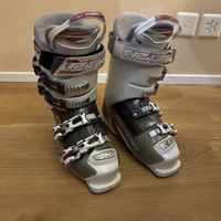 Nordica Skischuhe, Grösse 38 (240-245), neuwertig