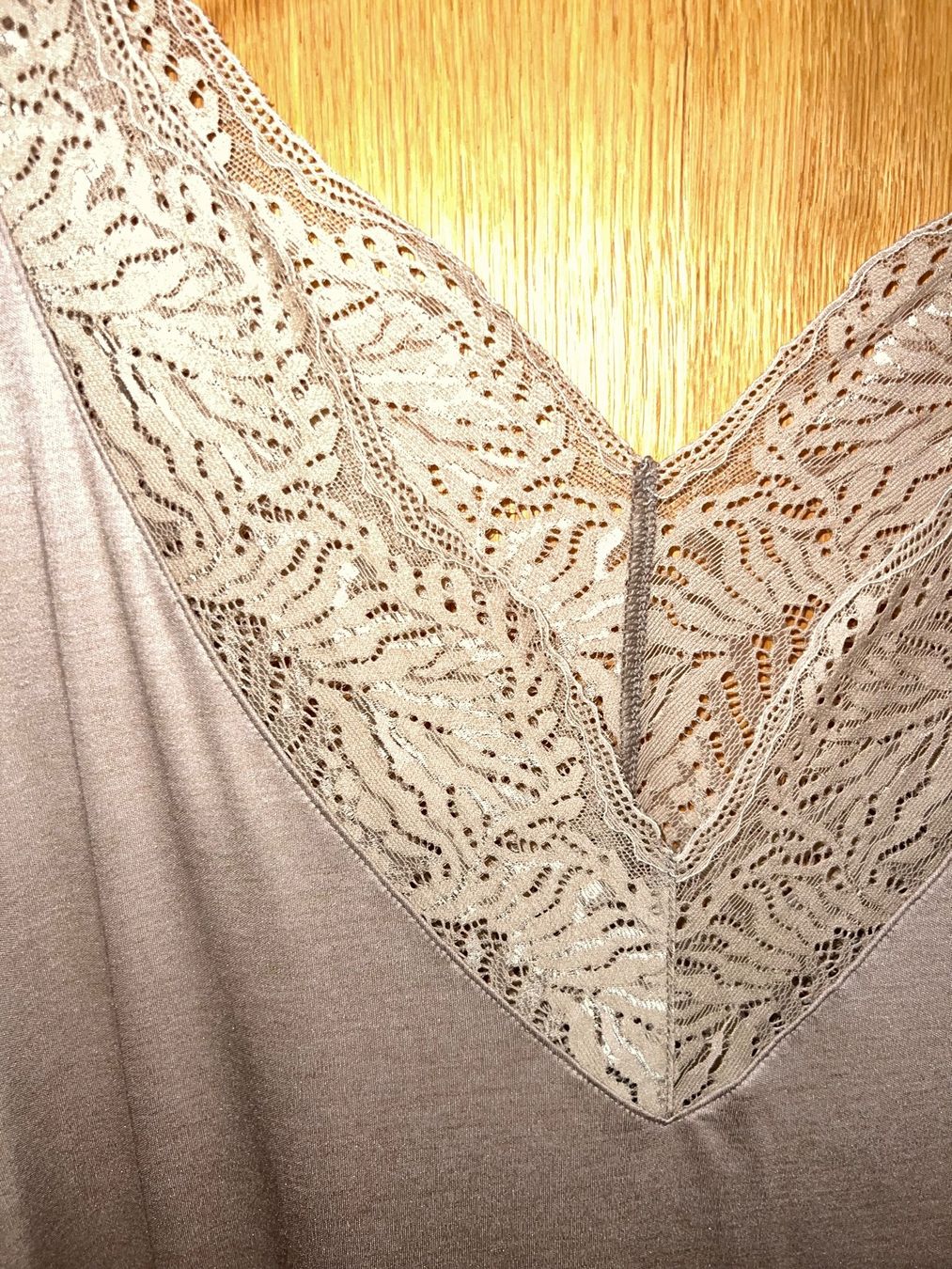 Hanro Negligees & Pigiami: Nachthemd Hanro S Modal Seide neu – Nuovo (secondo la descrizione) da Dornach venduto da samuti 1