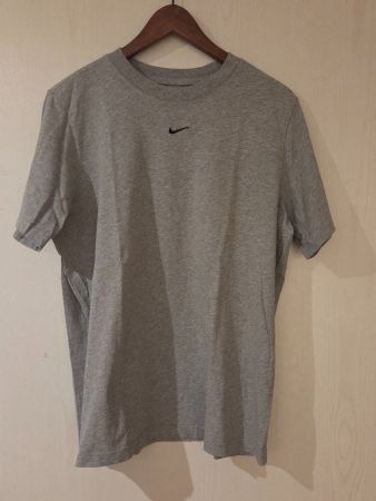 T-Shirt von Nike (Grösse M)