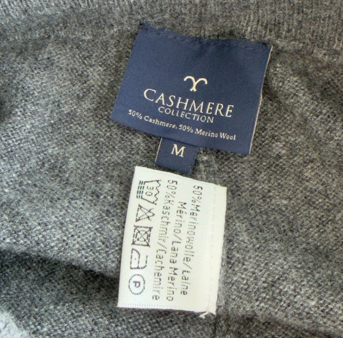 Pantaloni: Cashmere Collection - Pants – Usato da Zürich venduto da JessGar 2