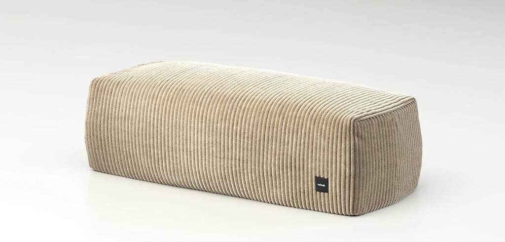 Cuscini: Vetsak Lounge Pillow / Armrest – Usato da Maienfeld venduto da johnfrusciante