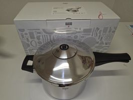 Schnellkochtopf Duromatic, neu, 5L