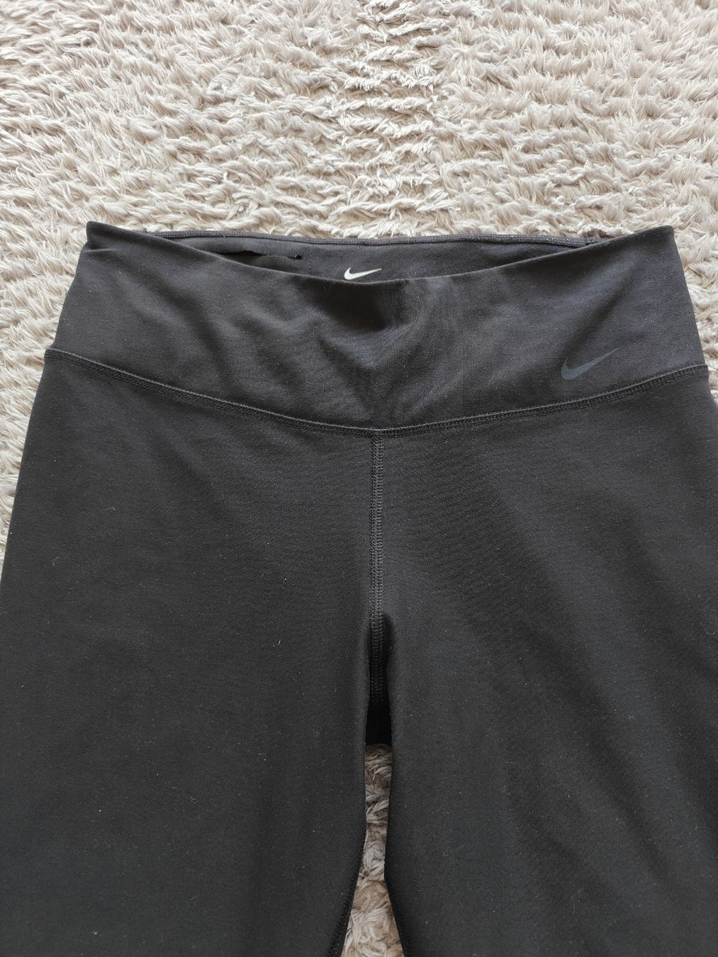 Nike Leggings: Nike Sport Leggins – Usato da Pieterlen venduto da Saemelili 1