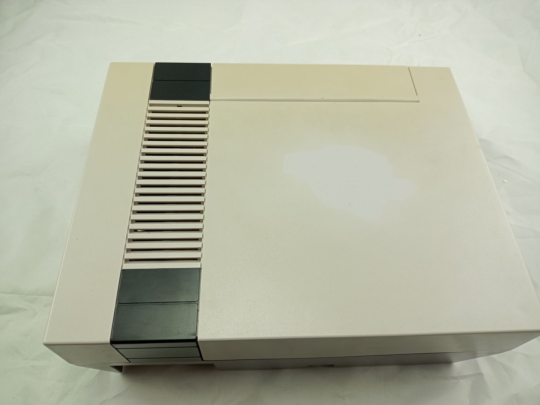 Consoles: Nintendo NES Konsole Ersatzgerät (mit – D'occasion à Buchs AG par SellAndBuyX 3