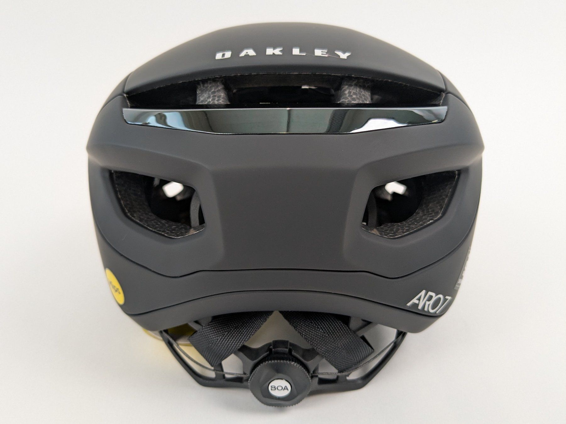Oakley Caschi: OAKLEY ARO7 Lite MIPS Velohelm Gr S – Nuovo (secondo la descrizione) da Dintikon venduto da Restwert_Dintikon 2