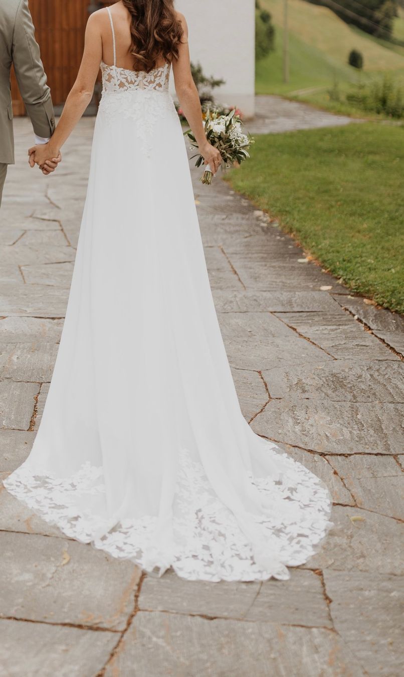 Robes: Secondhand Brautkleid Bianco Evento "Beryl", Grösse 34 – D'occasion à Brunnen par Herzig-Brautmode 3