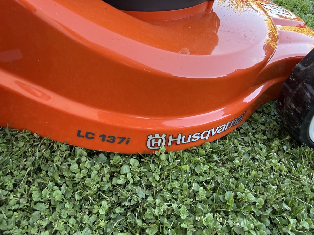 Husqvarna Tagliaerba: Husqvarna LC 137i Rasenmäher – Usato da Aedermannsdorf venduto da Nicki2315 4