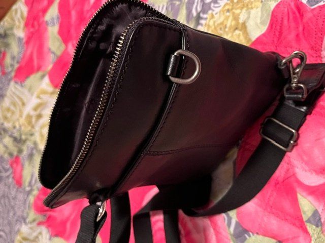 Sacs: Leder Umhängetasche Schwarz,--- – Neuf (Voir description) à Kreuzlingen par Mio16 6