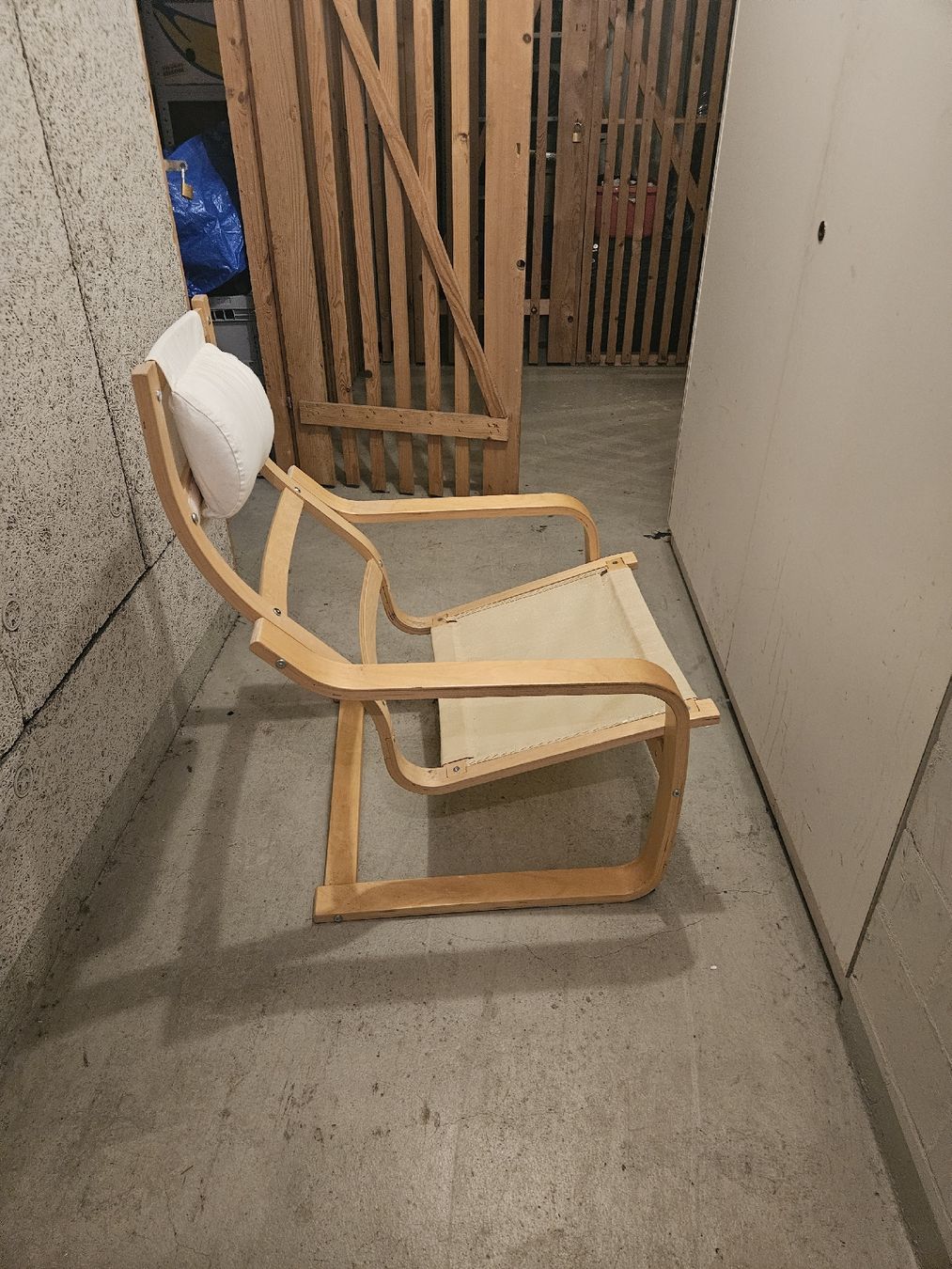 Ikea Sessel: Ikea Poäng Sessel – Gebraucht aus Zürich von Jibley 2