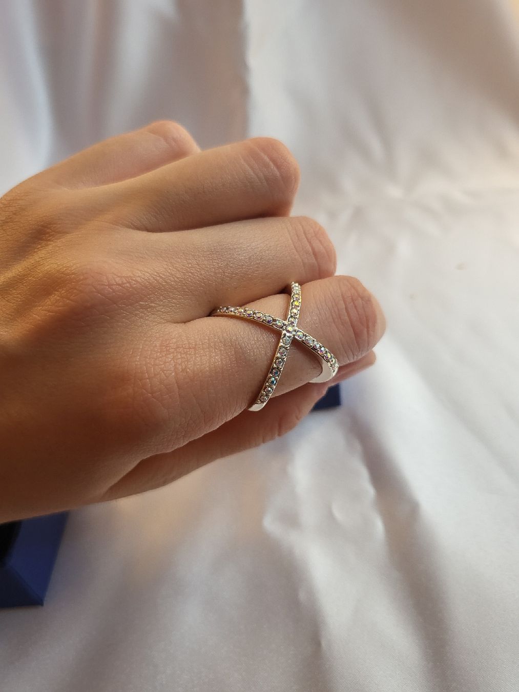 Bagues: Ring mit Swarovski Elementen – D'occasion à Hellbühl par d.d.d.125 2
