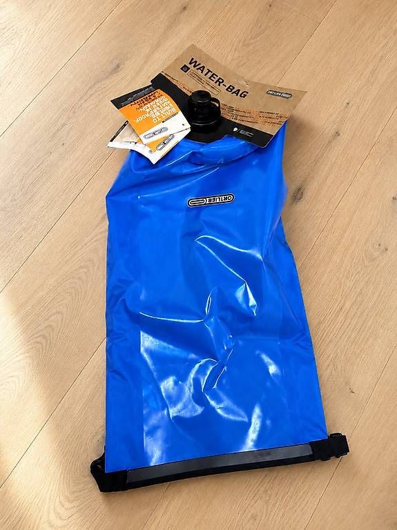 Réservoirs, bidons et tuyaux: Ortlieb Wassersack – D'occasion à Birmensdorf ZH par 8aAndy 1