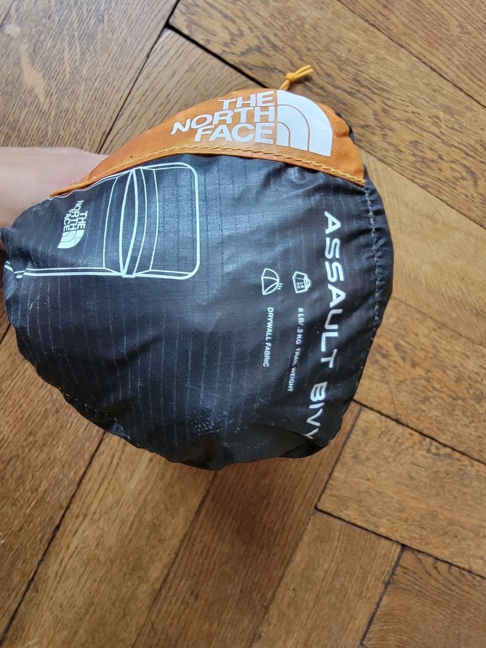 North Face Sacchi a pelo: THE NORTH FACE Assault Bivy – Nuovo (secondo la descrizione) da Chêne-Bougeries venduto da BosattaM 3