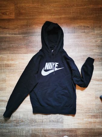 Nike Hoodie, Schwarz, Grösse S, Top Zustand für den Winter!