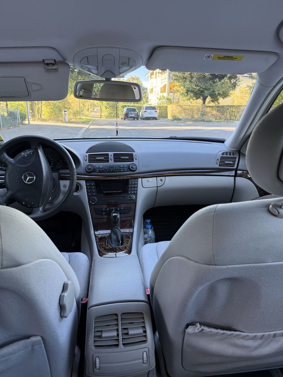 Mercedes-Benz Automobili: Mercedes-Benz E 220 Cdi T – Usato da Dietikon venduto da Saram46 8