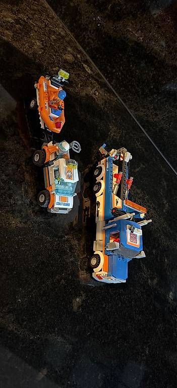 Playmobil Spielzeuge: Playmobil Abschleppwagen & Antarktis-Set mit Rettungsboot – Gebraucht aus Bever von nic_sp69