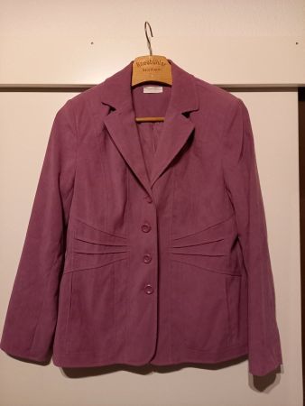 Elegante, dünne Jacke  42