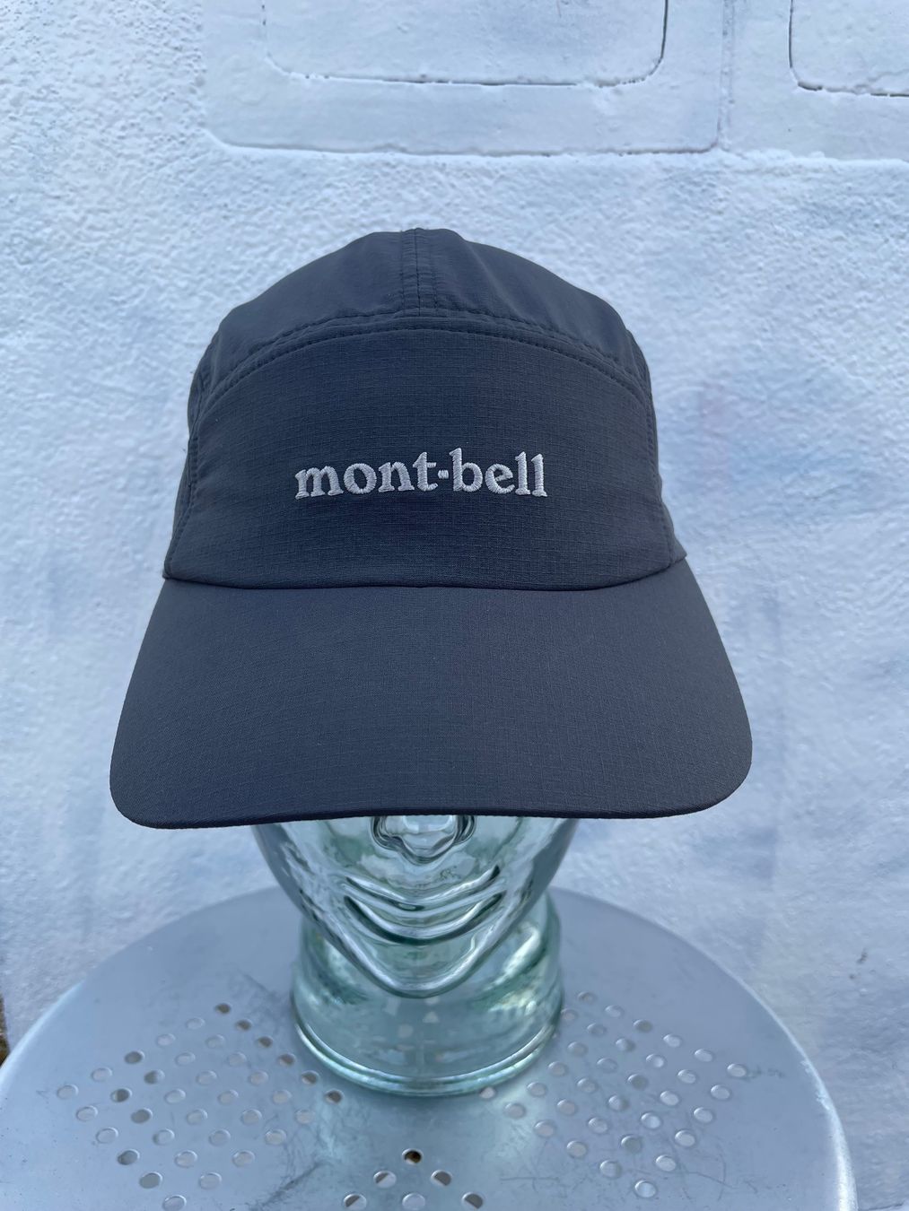 Mont Bell Copricapi, berretti & cappellini: 2K10 Mont-Bell 5-Panel Cap – Usato da Zürich venduto da le_souk
