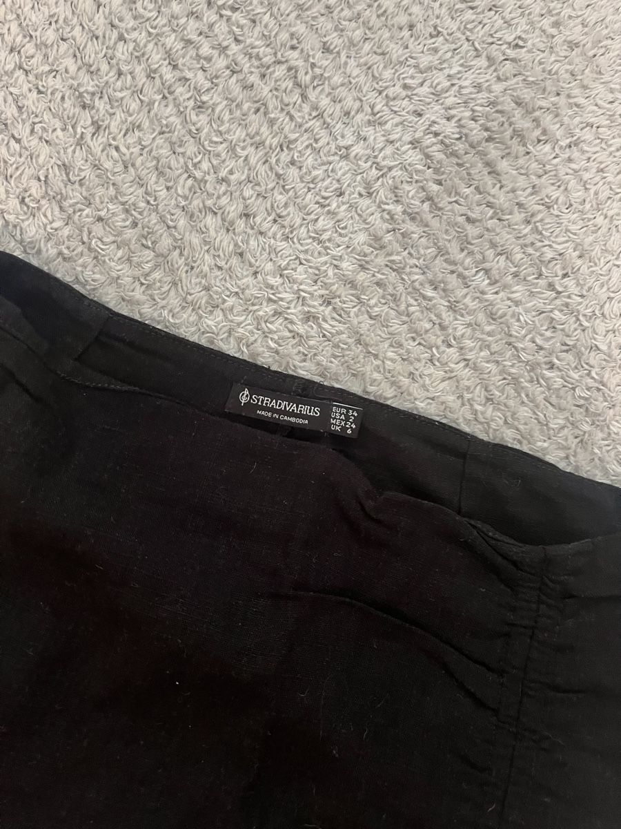 Stradivarius Gonne: black stradivarius pants-skirt – Usato da Füllinsdorf venduto da si.ja.35 2