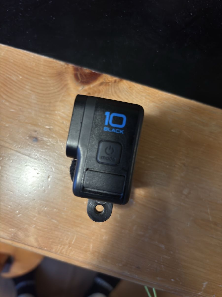 Gopro Action Cam: GoPro 10 Black – Usato da Engelberg venduto da mrn4 1