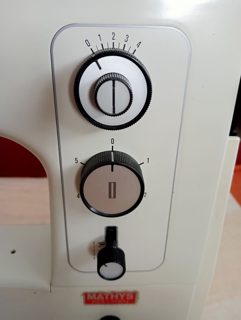 Bernina Nähmaschinen: Bernina Nähmaschine 801 – Gebraucht aus Grüningen von Urtica 2