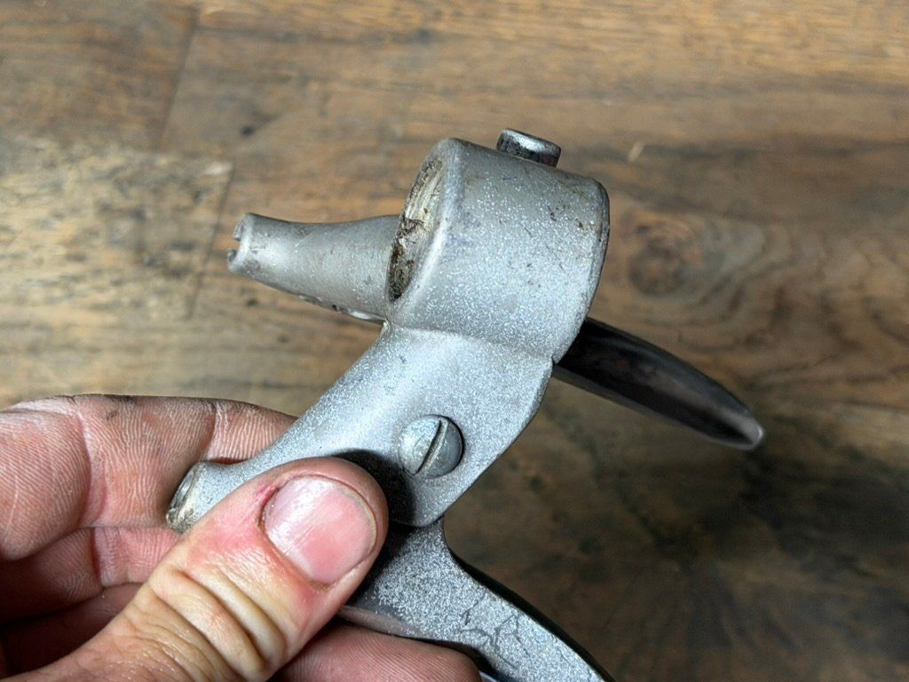 Mofa-Ersatzteile: Bremsgriff Oldie Piaggio links original mit Deko – Gebraucht aus Bolken von si.x.las 5