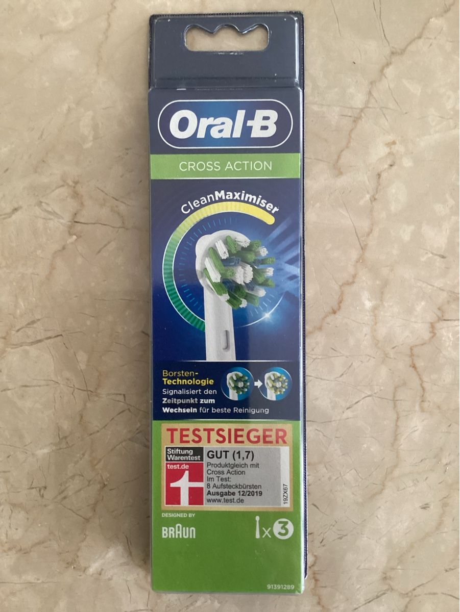 Oral B Cura dei denti: Oral-B Cross Action Ersatzbürsten  – Nuovo e nell'imballaggio originale da Magadino venduto da sylvierosa