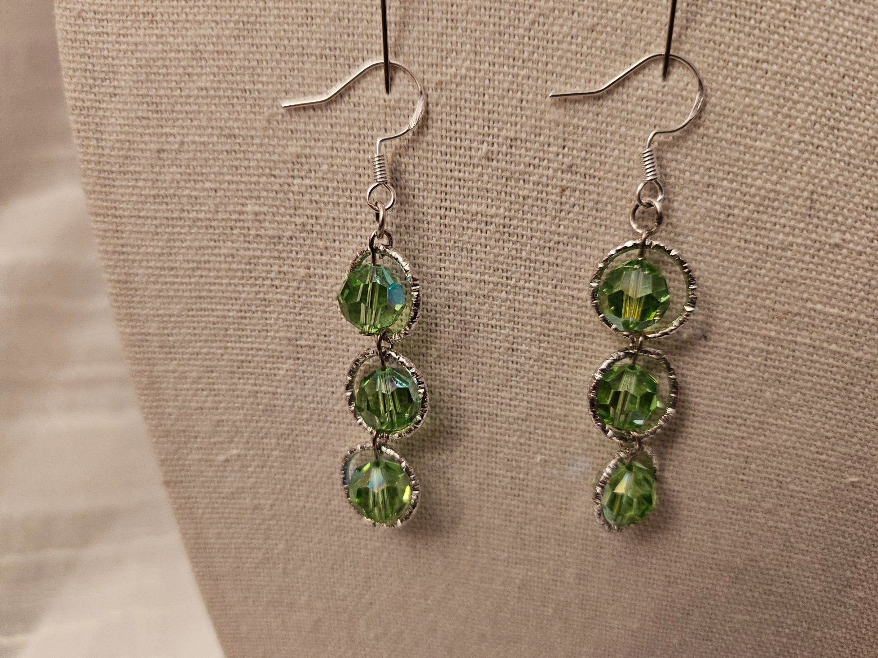 Orecchini pendenti & Orecchini a lobo: Ohrringe aus Swarovski Perlen peridot – Nuovo (secondo la descrizione) da Dietikon venduto da Eleda 1