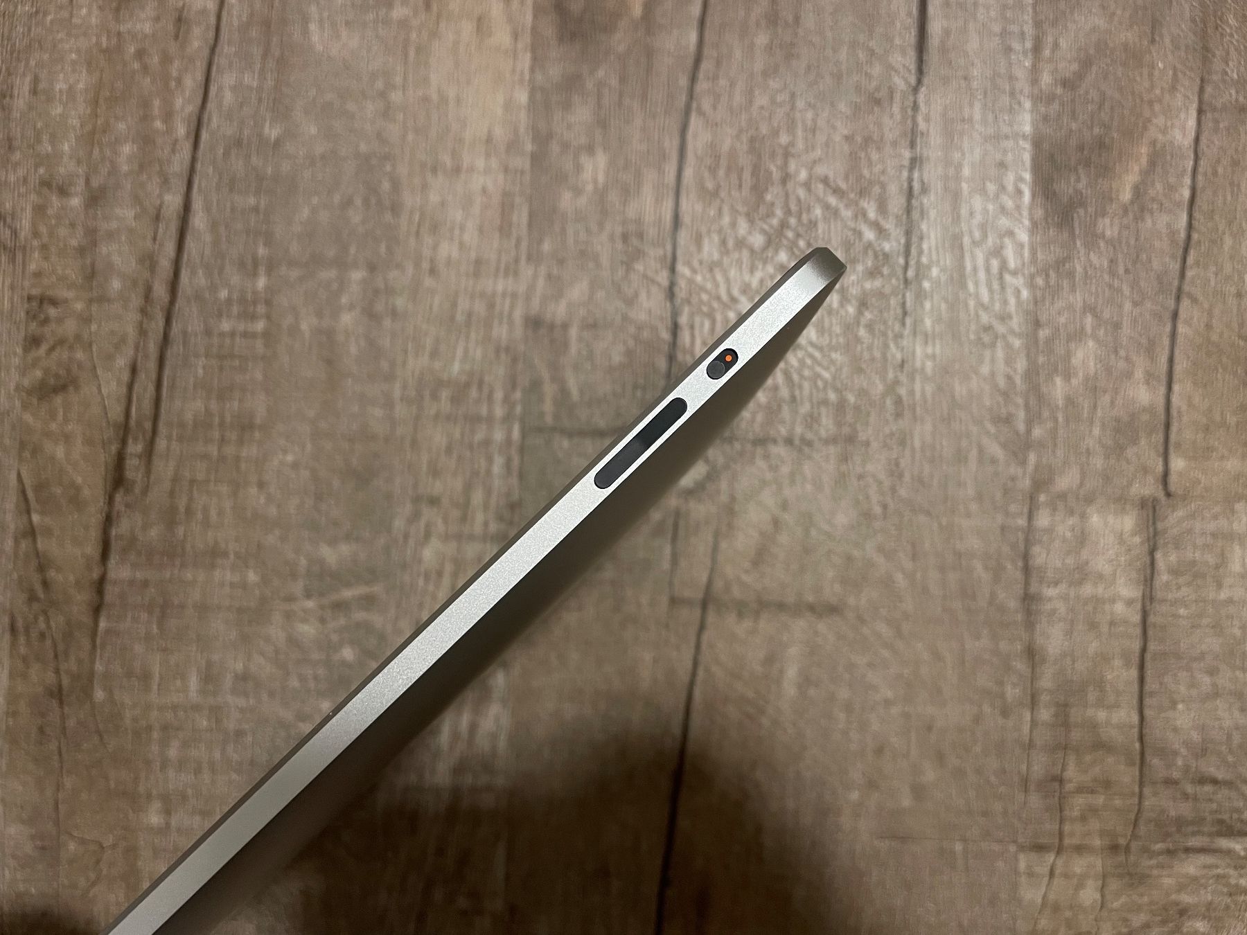 Apple Tablet PC: iPad der 1. Generation (2010) – Difettoso da Port venduto da hgn1 6