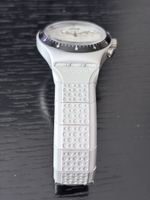 Swatch Irony Aluminium Chronograph silberfarben