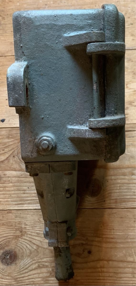 Alimentazione elettrica: Feldanschlusskasten aus Bunker der CH Armee – Usato da Goldingen venduto da Bergler012 7