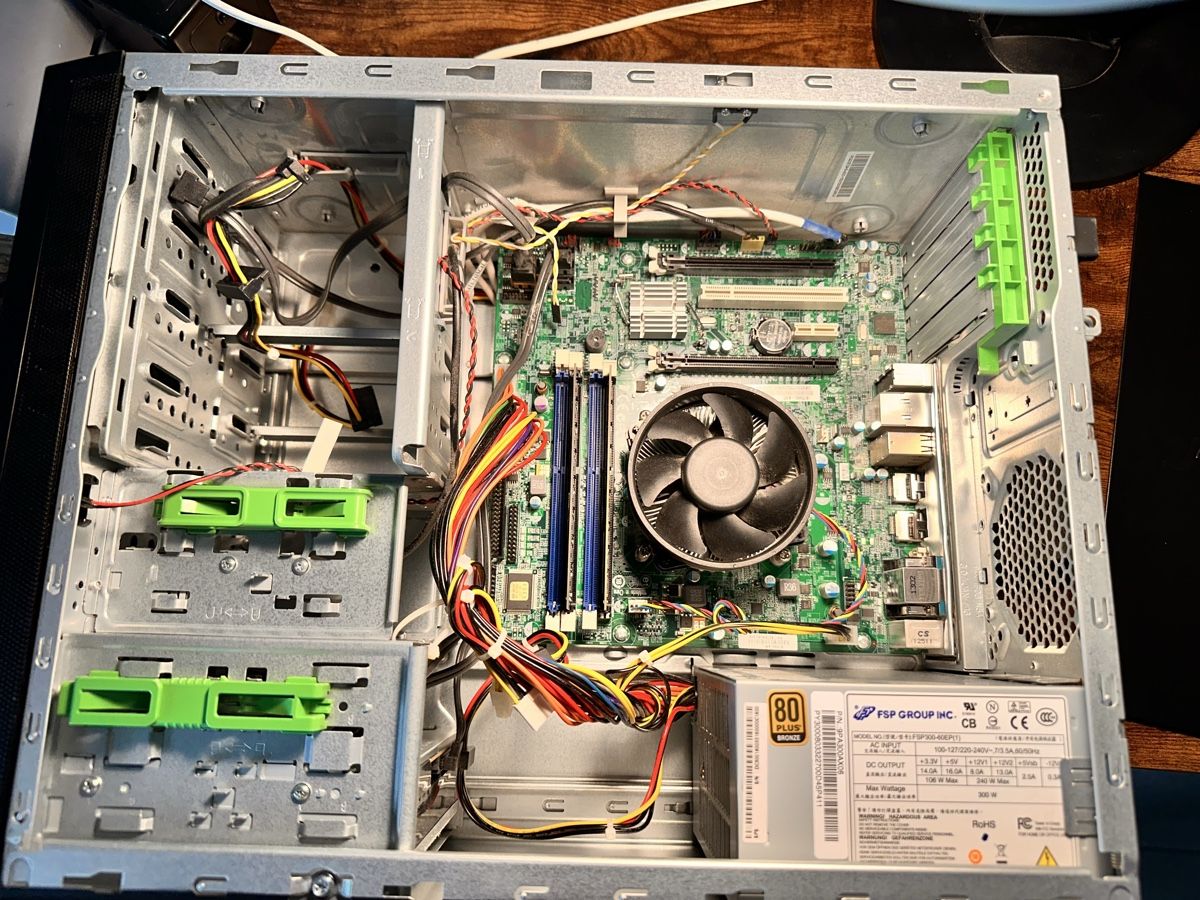 Custodie: Acer Veriton M4620G – Usato da Nesselnbach venduto da Vig0_al 5