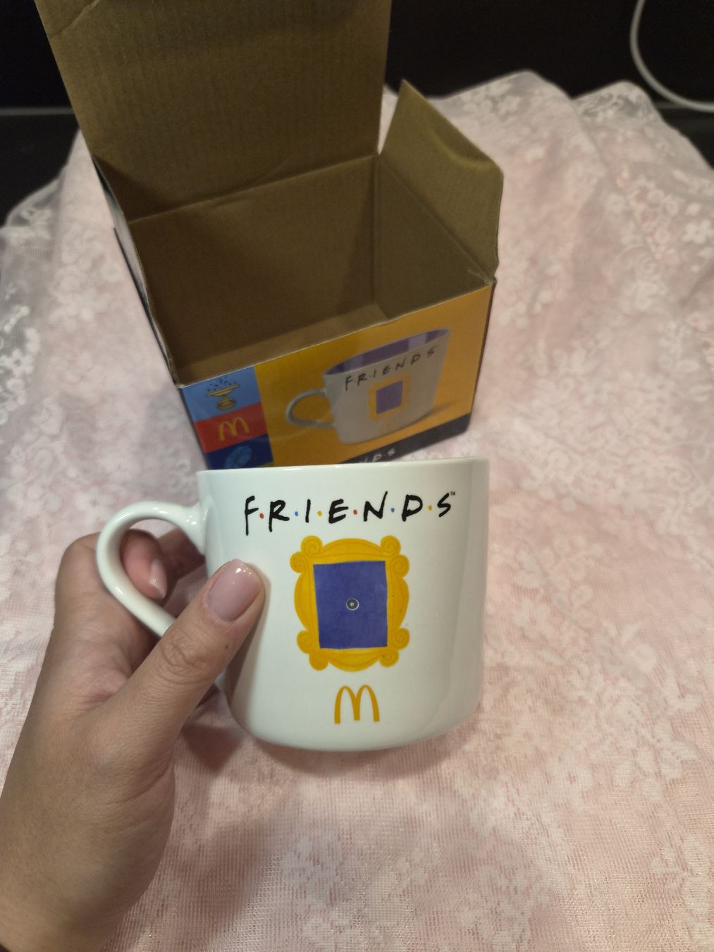 Tassen: McDonalds Mug F.R.I.E.N.D.S – Neu und originalverpackt aus Thun von inuyasha93 1
