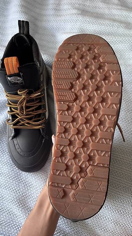 Scarpe da uomo: vans montantes – Nuovo e nell'imballaggio originale da Le Lignon venduto da jm__k2lf 2