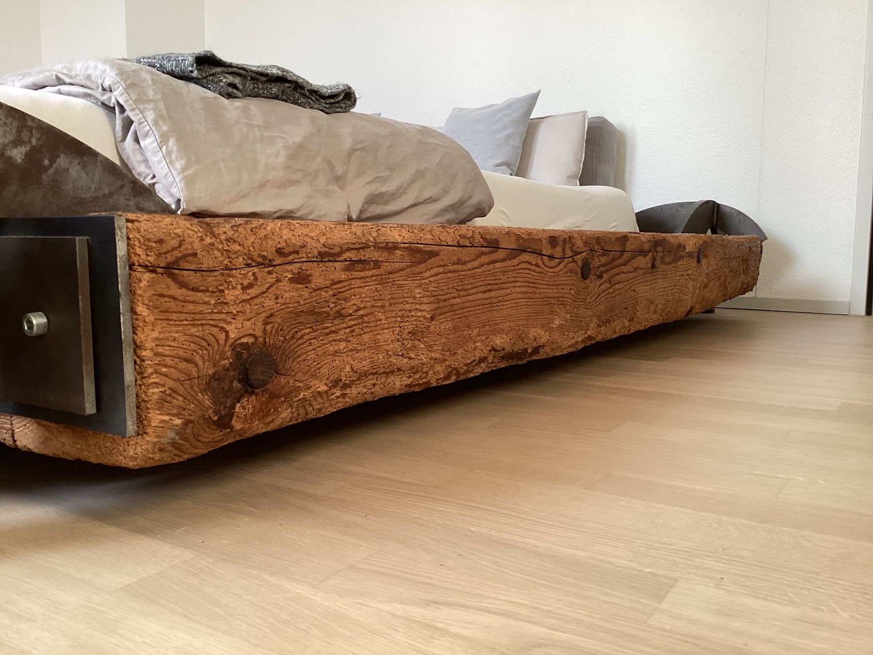 Letti: Balkenbett Massivholz – Usato da Flawil venduto da Barschfreak 4