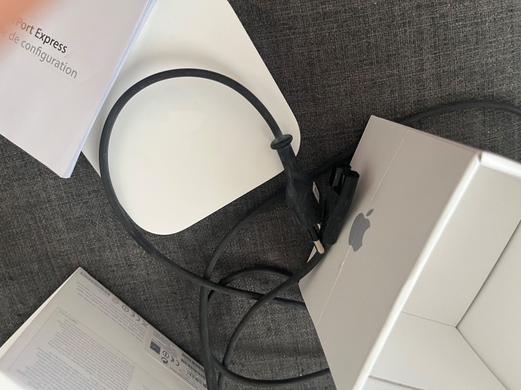 Apple Modem & Router: AirPort Apple Express 2 – Usato da Chiasso venduto da fairy81 2