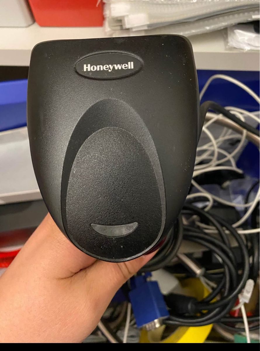 Honeywell Scanner: Honeywell 3800g Adaptus Barcode Scanner – Usato da Winterthur venduto da beauty_rose 1