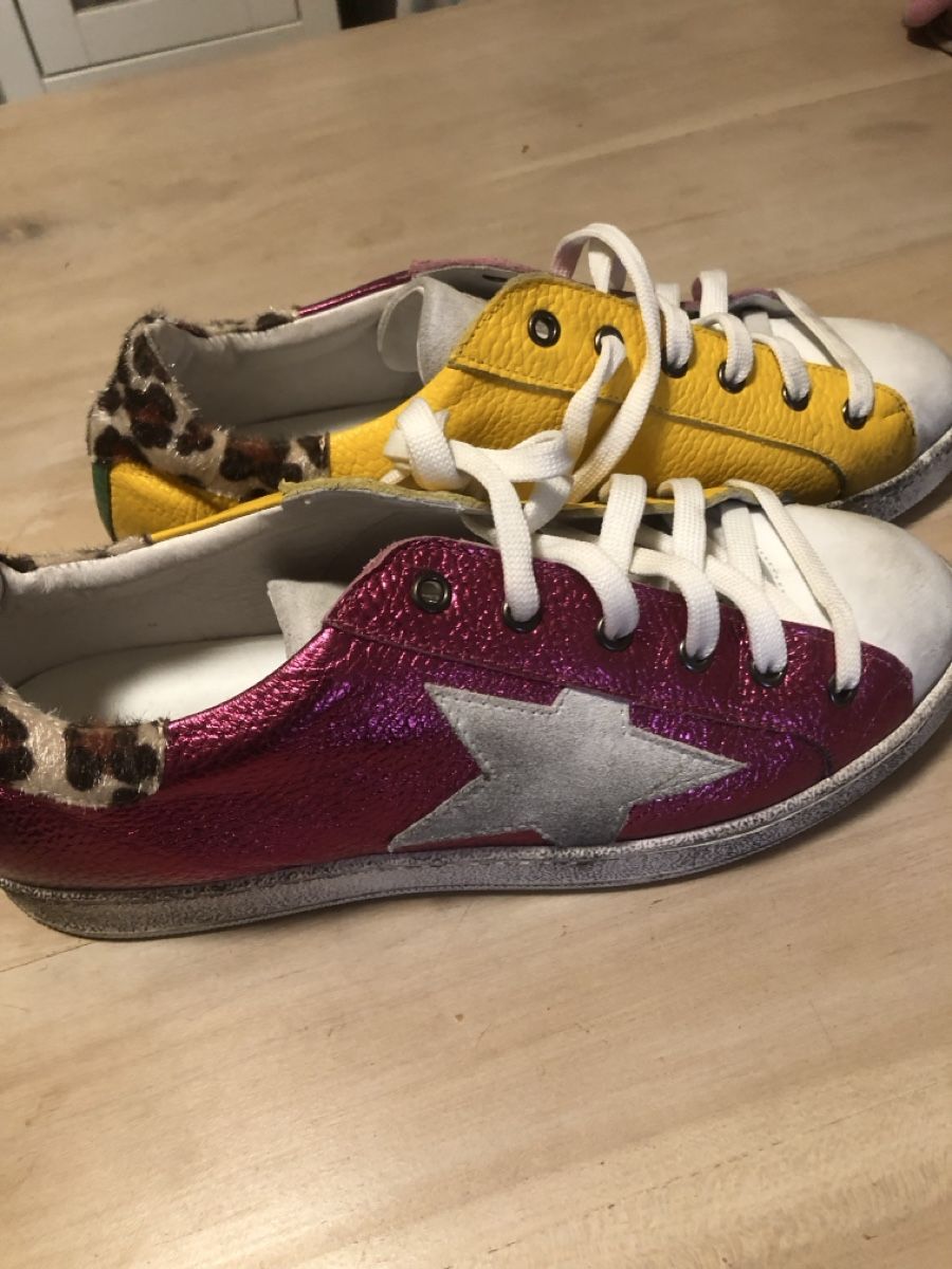 Damenschuhe: schöne Sneakers- echt Leder- Neuwertig – Neu (gemäss Beschreibung) aus Bolligen von Astrophysiker06