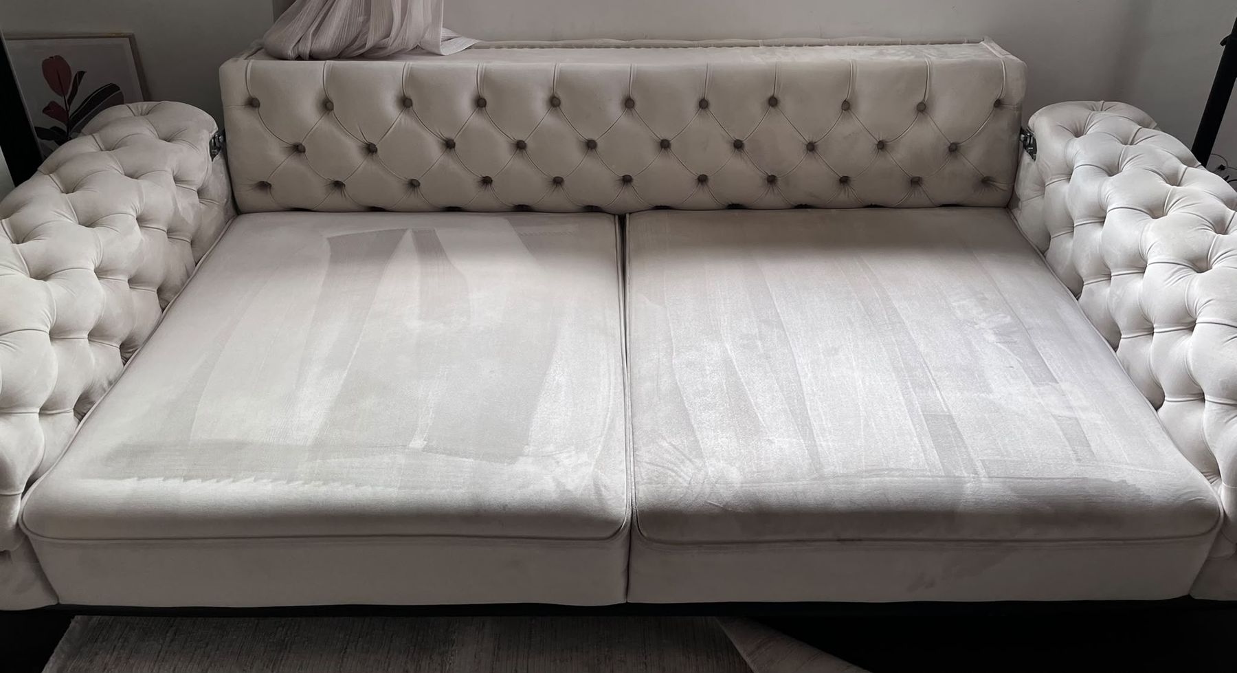 Divani: Chesterfield Sofa mit Schlaffunktion  – Nuovo (secondo la descrizione) da Zürich venduto da mo7_b7c5 1