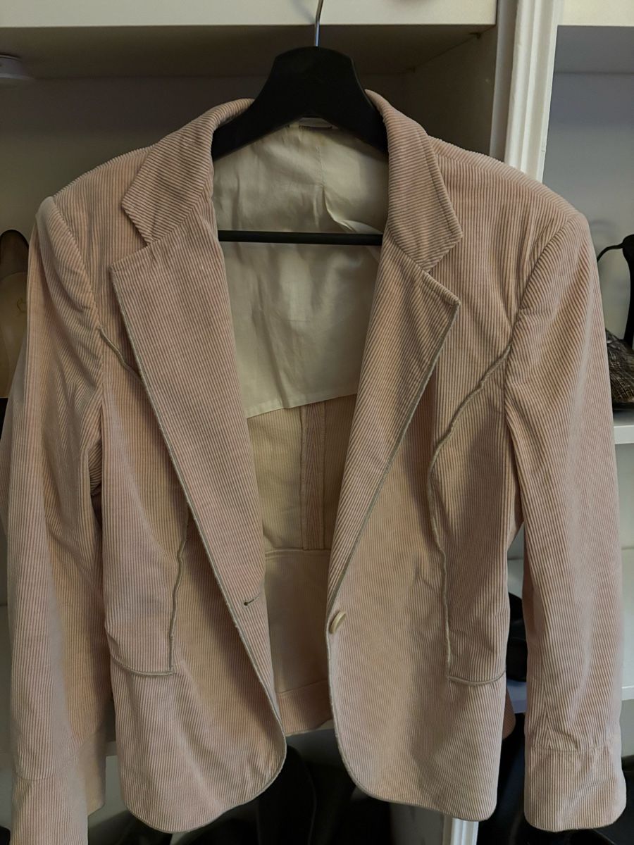 Brunello Cucinelli Giacche: Brunello Cucinelli Manchester Blazer Rosa S – Usato da st. gallen venduto da everythingyouwishfor