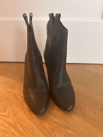 Halogen boots
