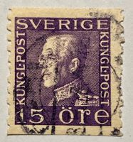 Briefmarken aus Schweden König Gustav V. gestempelt