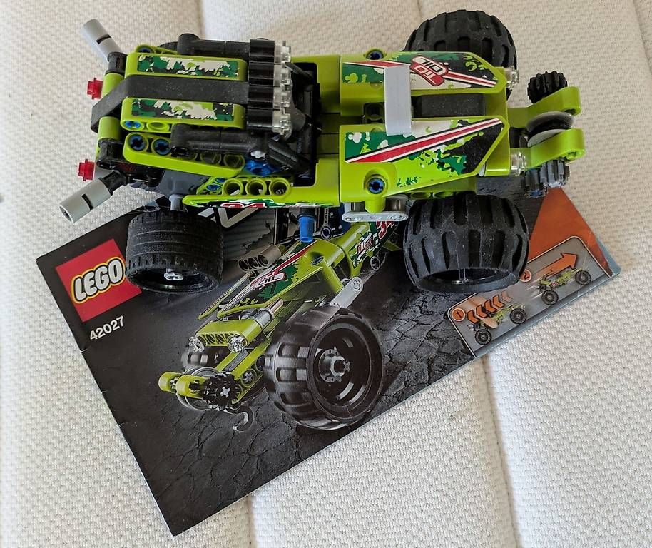 Lego Spielzeuge: LEGO - Technic Action Wüsten-Buggy | Set 42027 – Gebraucht aus Malters von Haeger