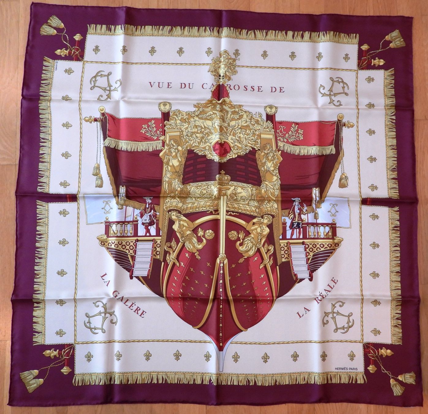 Hermès Foulards, Tücher & Schals: Hermès Seiden Foulard mit Box – Gebraucht aus Dübendorf von alracfo 5