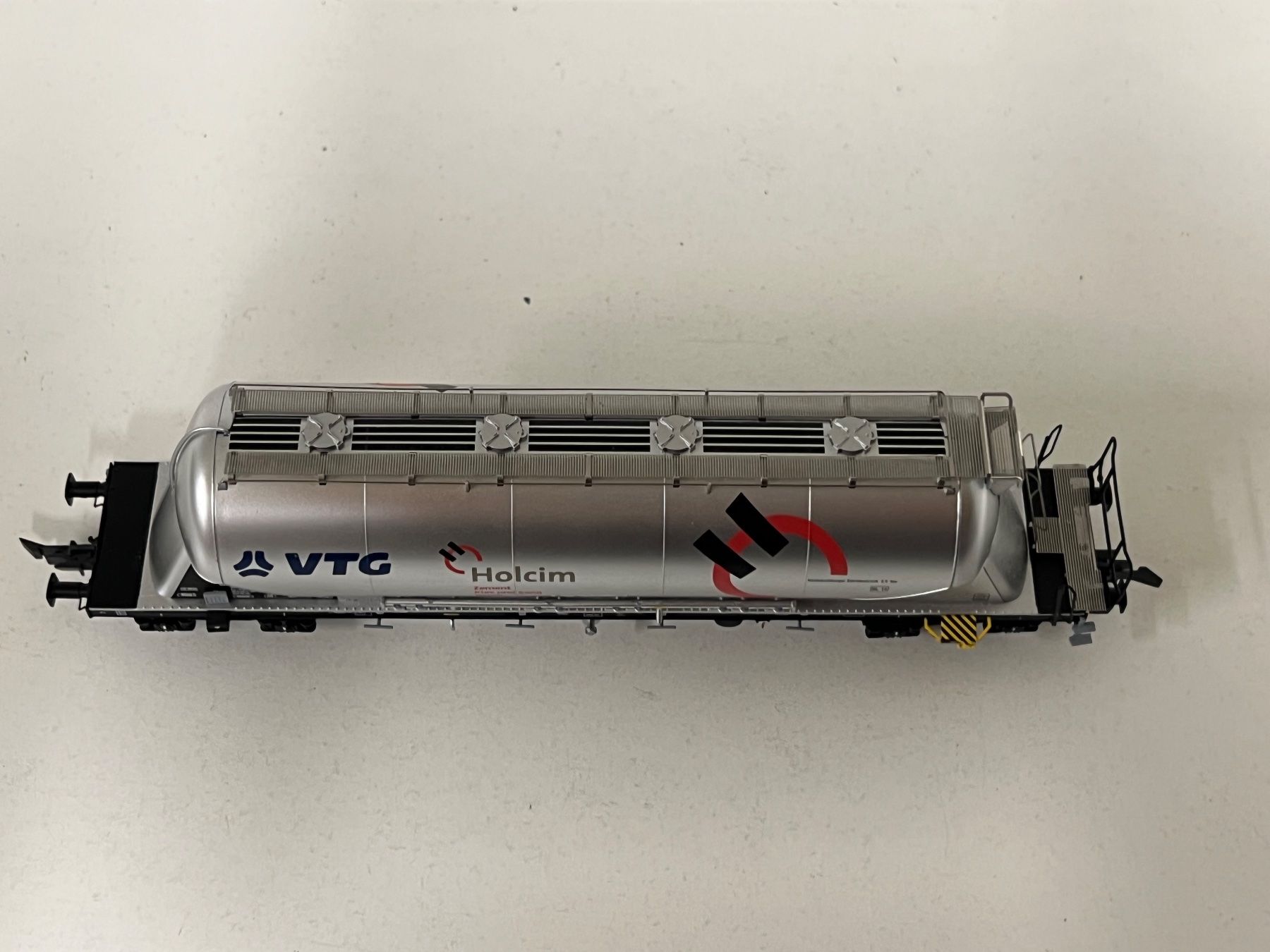 NME Modellini di ferrovie: NME Holcim VTG SBB CFF H0 DC – Usato da Geroldswil venduto da TopTrain54 5