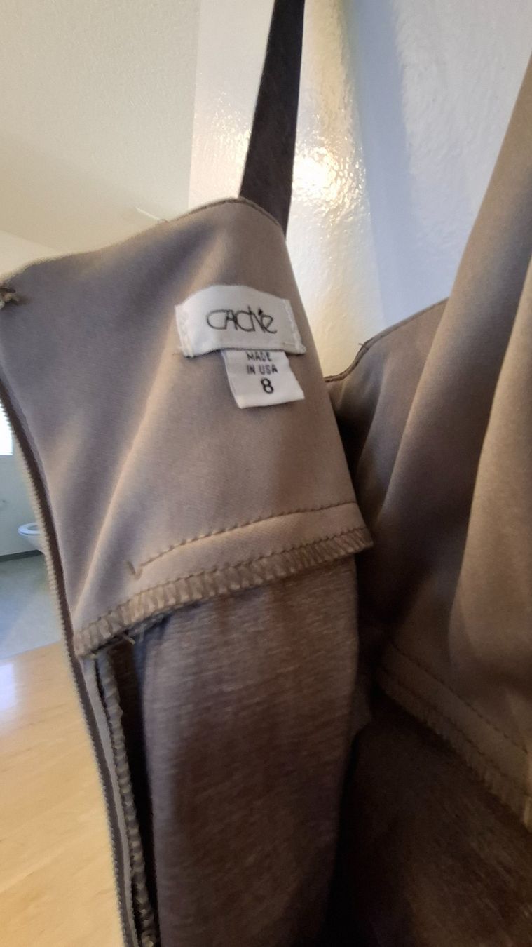 Robes: Kleid caché Grösse 8 (EU 38) – D'occasion à Konolfingen par sko_r5yd 3