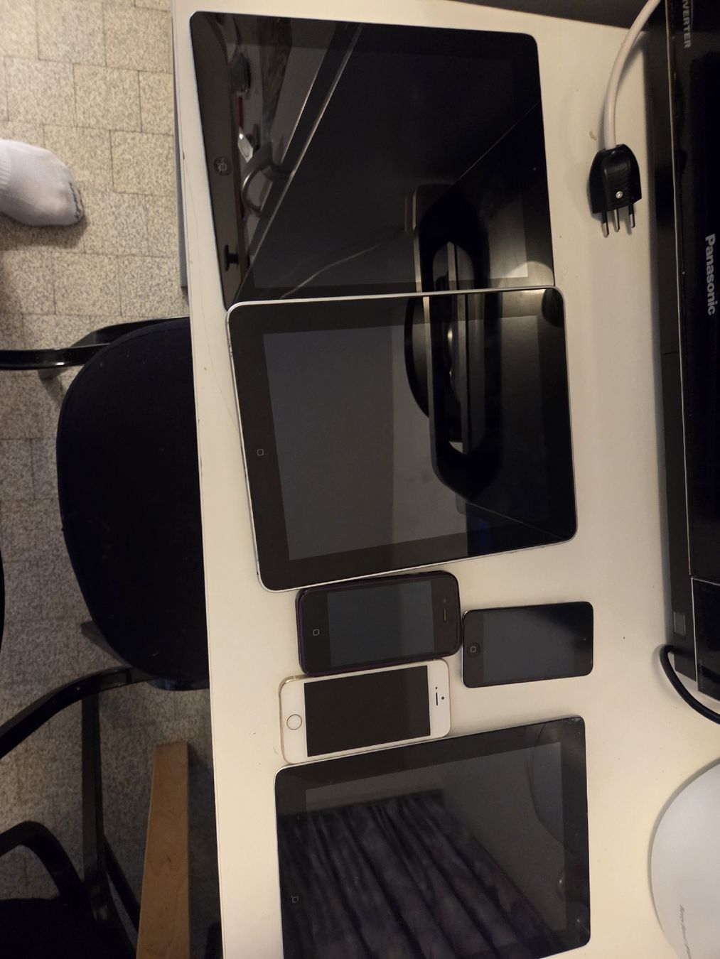 Apple Telefoni cellulari / Smartphones: Konvolut Apple iPhones und iPads – Usato da Flawil venduto da Hamdia12 2
