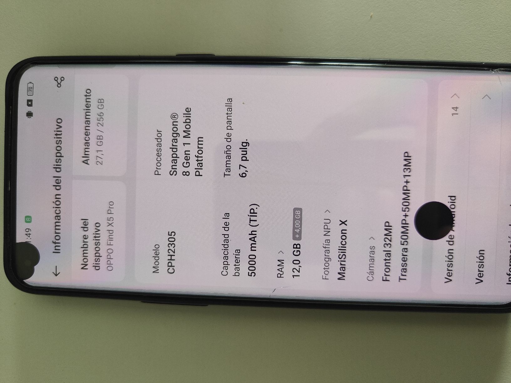 Oppo Telefoni cellulari / Smartphones: Oppo find x5 pro - Screen defect. Ab CHF 1 – Usato da Zürich venduto da rod_2qlz 2