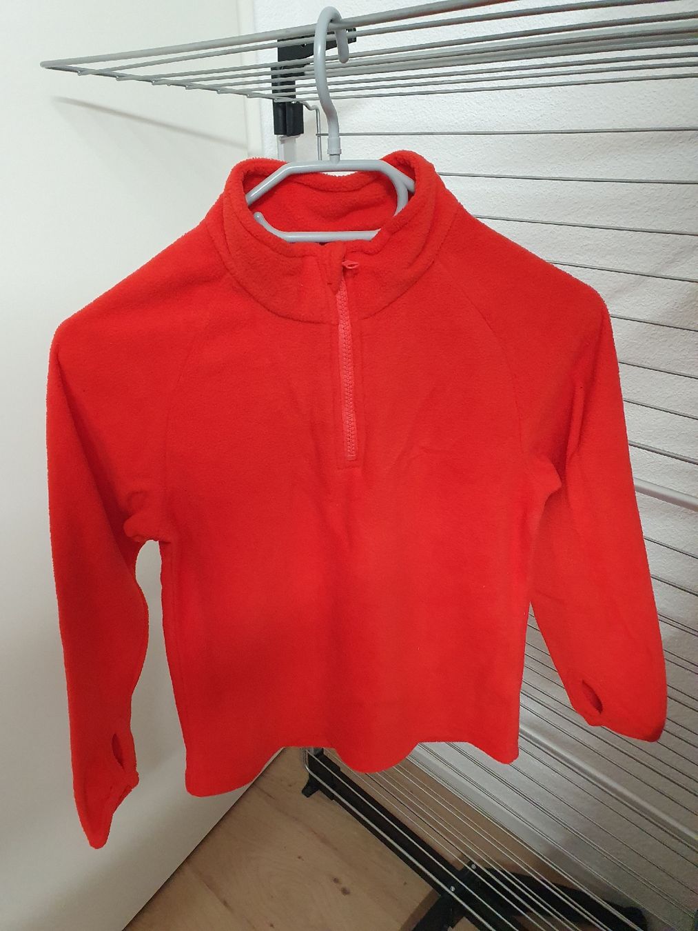 Pulls et sweat-shirts: Fleece Pullover 128 – D'occasion à Niederönz par STI88