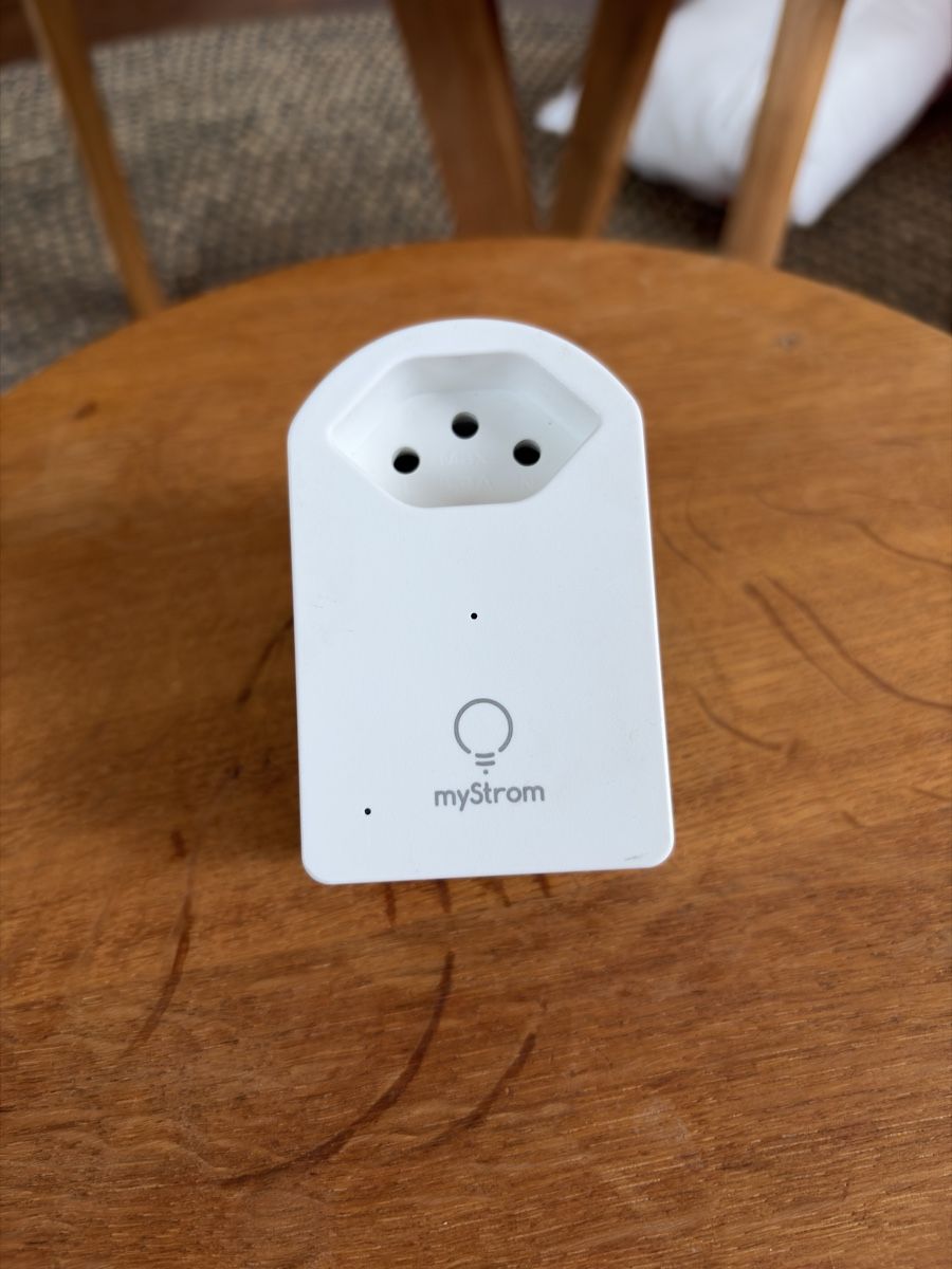 myStrom Stecker: MyStrom Smarter Zwischenstecker – Gebraucht aus Richterswil von jan_b2vx