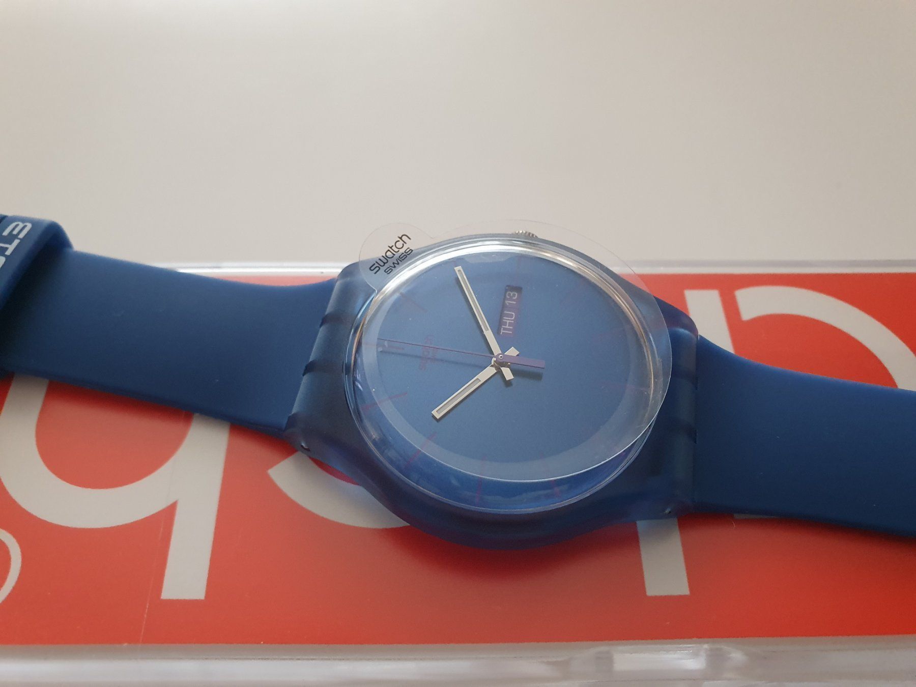 Swatch Montres: Swatch LOGO Thun 2013 – Neuf avec emballage d'origine à Genève par Icg146 2